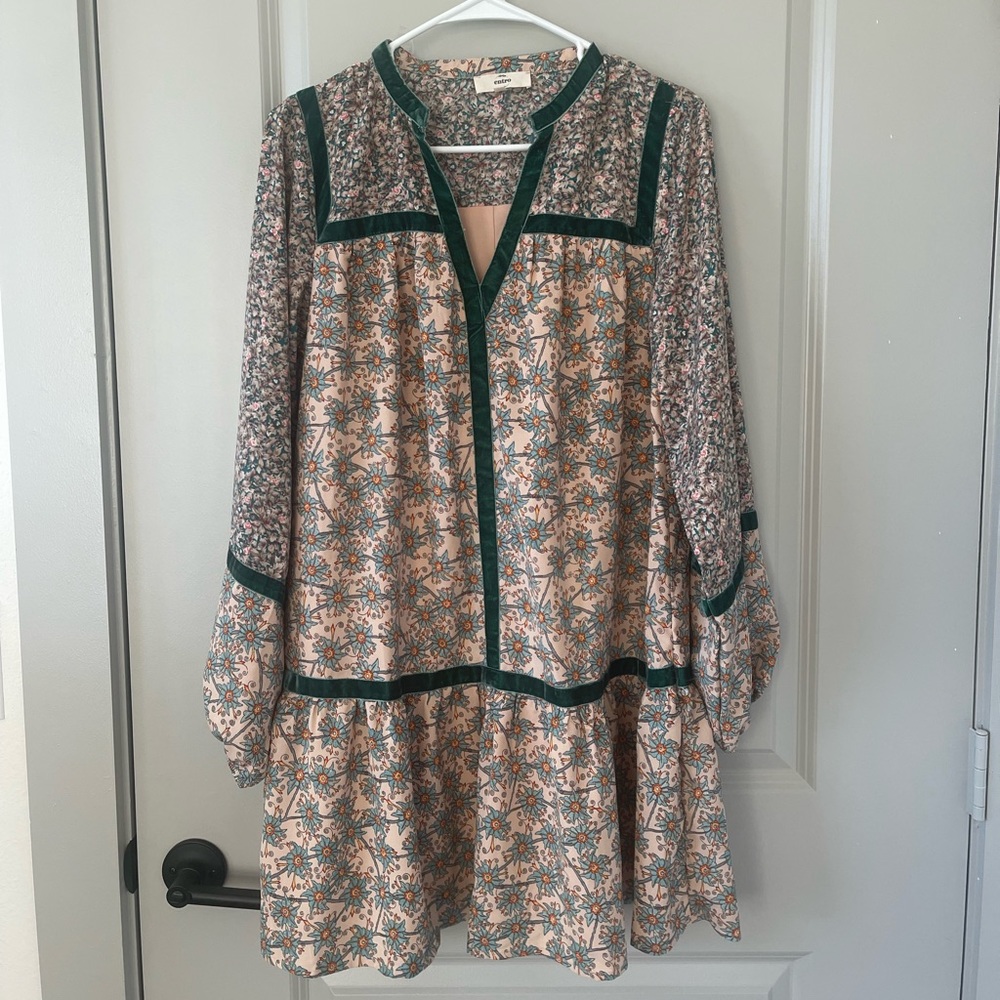 Entro floral dress with velvet ribbon